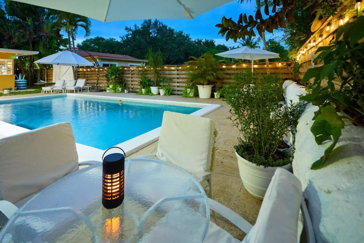 Ferienhaus Pool Oasis